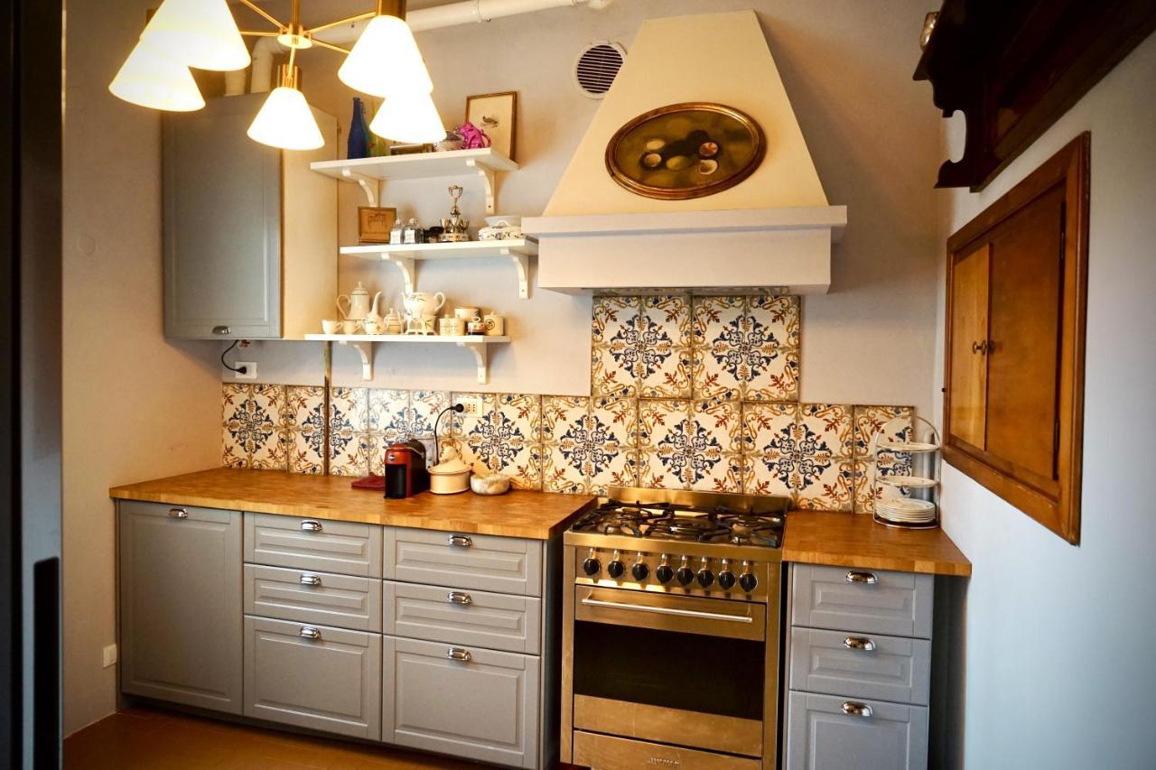 Luxury Apartment Angelio Barga Dış mekan fotoğraf