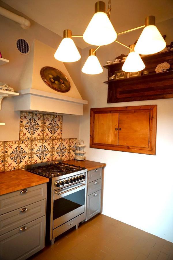 Luxury Apartment Angelio Barga Dış mekan fotoğraf