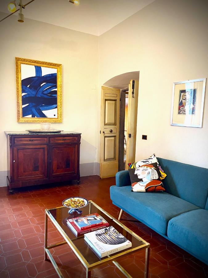 Luxury Apartment Angelio Barga Dış mekan fotoğraf