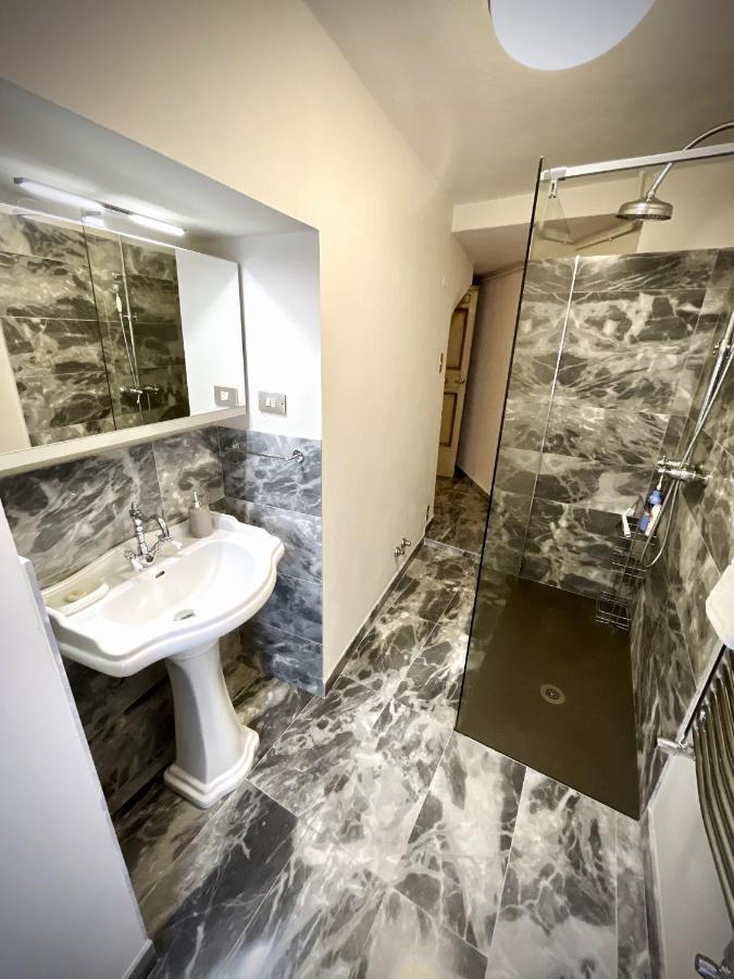 Luxury Apartment Angelio Barga Dış mekan fotoğraf