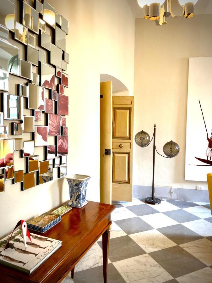 Luxury Apartment Angelio Barga Dış mekan fotoğraf