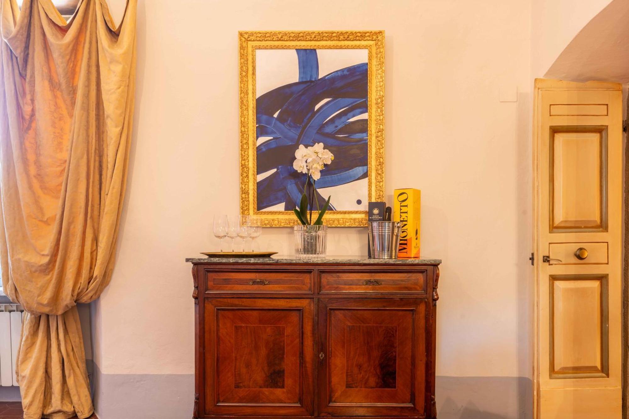 Luxury Apartment Angelio Barga Dış mekan fotoğraf